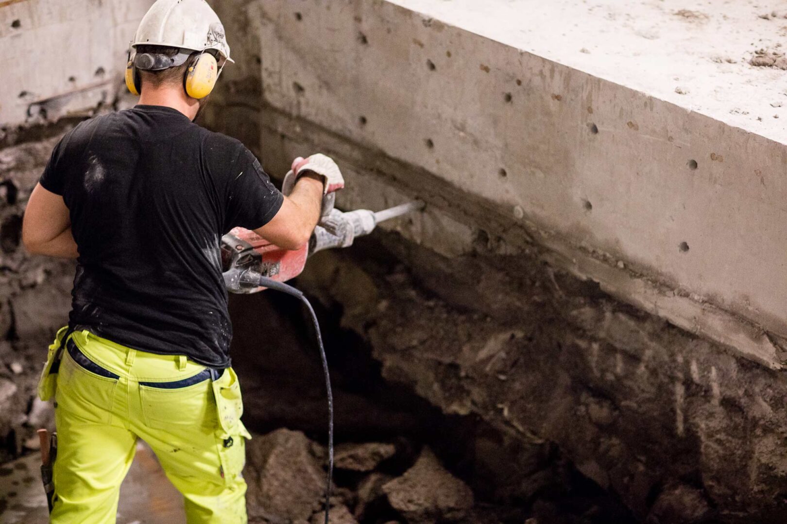 Betongrenovering av vägg